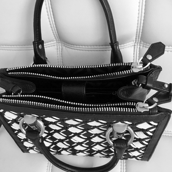 Trina Turk Woven Leather Bag Woven - Picture 4 of 8